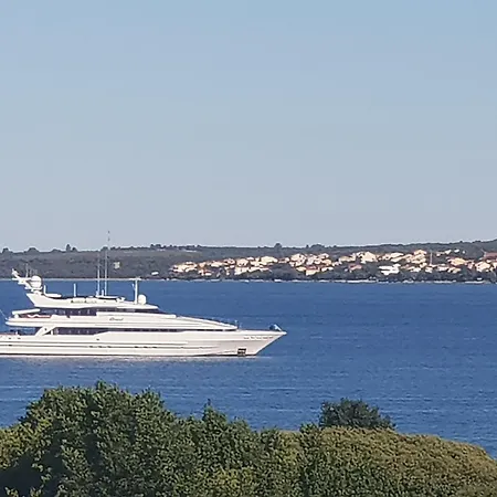 Lux Benak Apartmán *