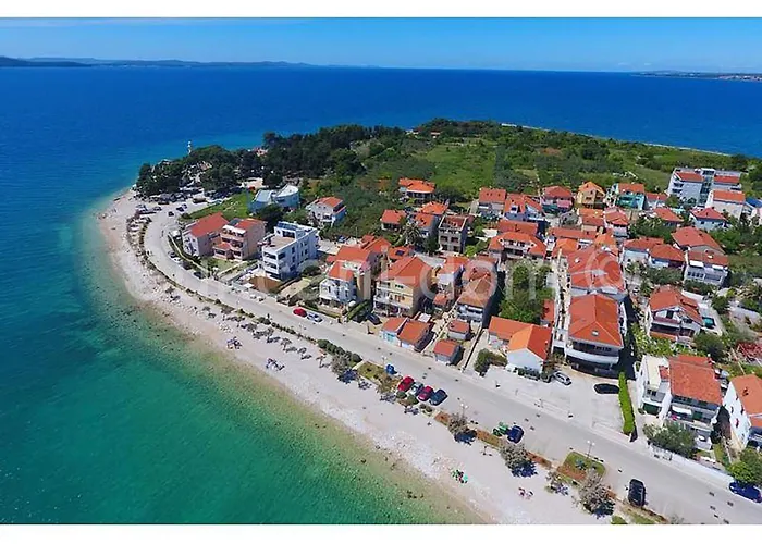 Lux Benak